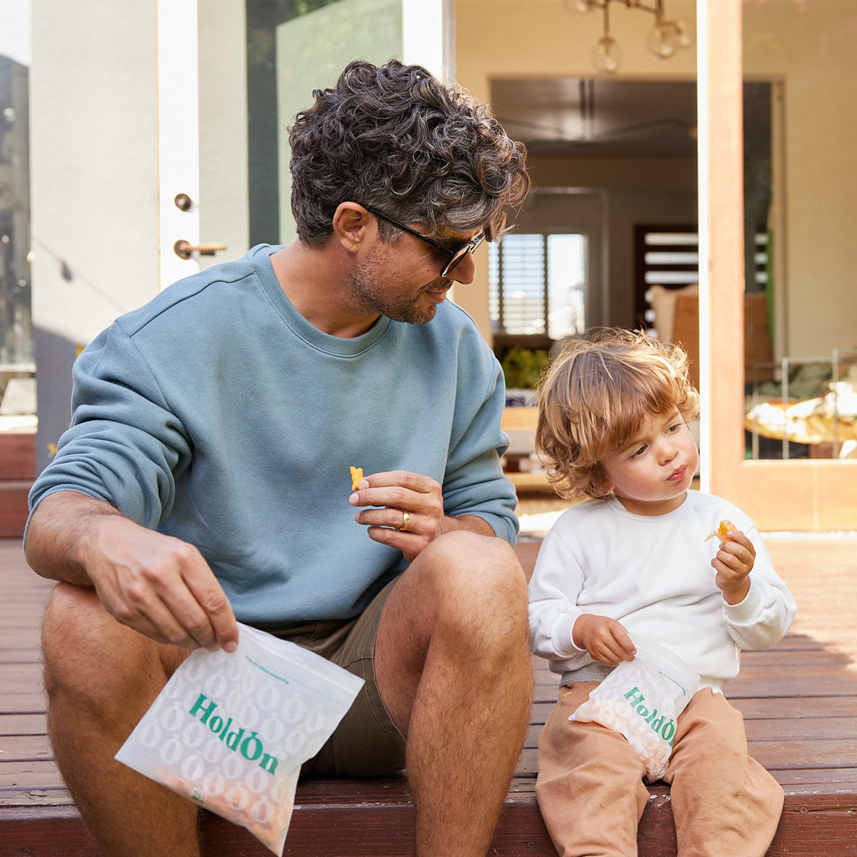 HoldOn Compostable Zipseal Sandwich Bags (100-ct)
